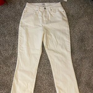 White/creamish jeans
